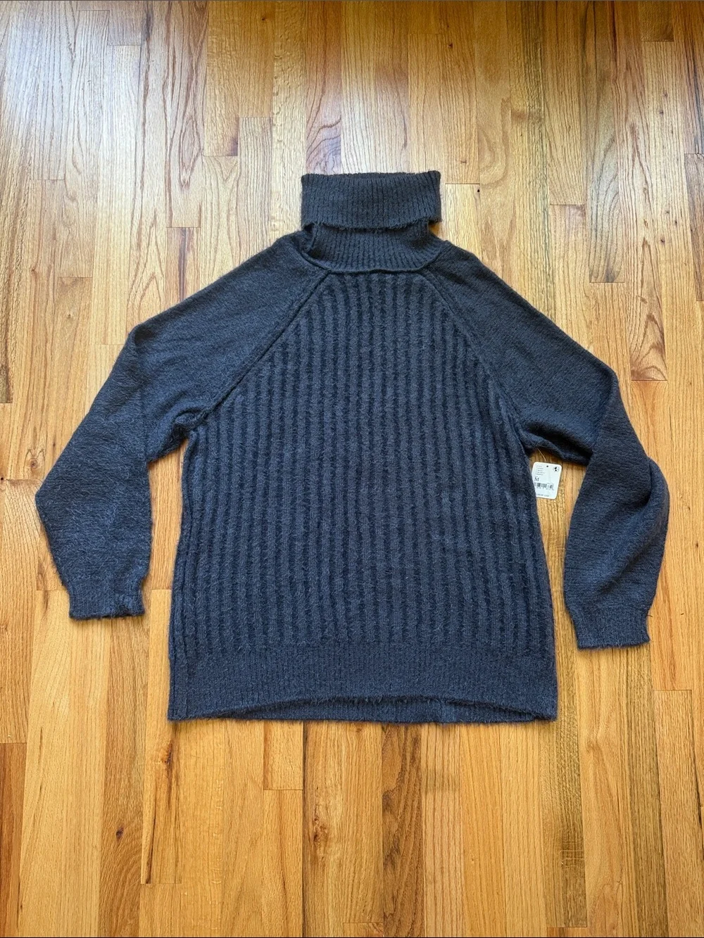 Free People Cozy Ribbed Turtleneck Sweater new with tags